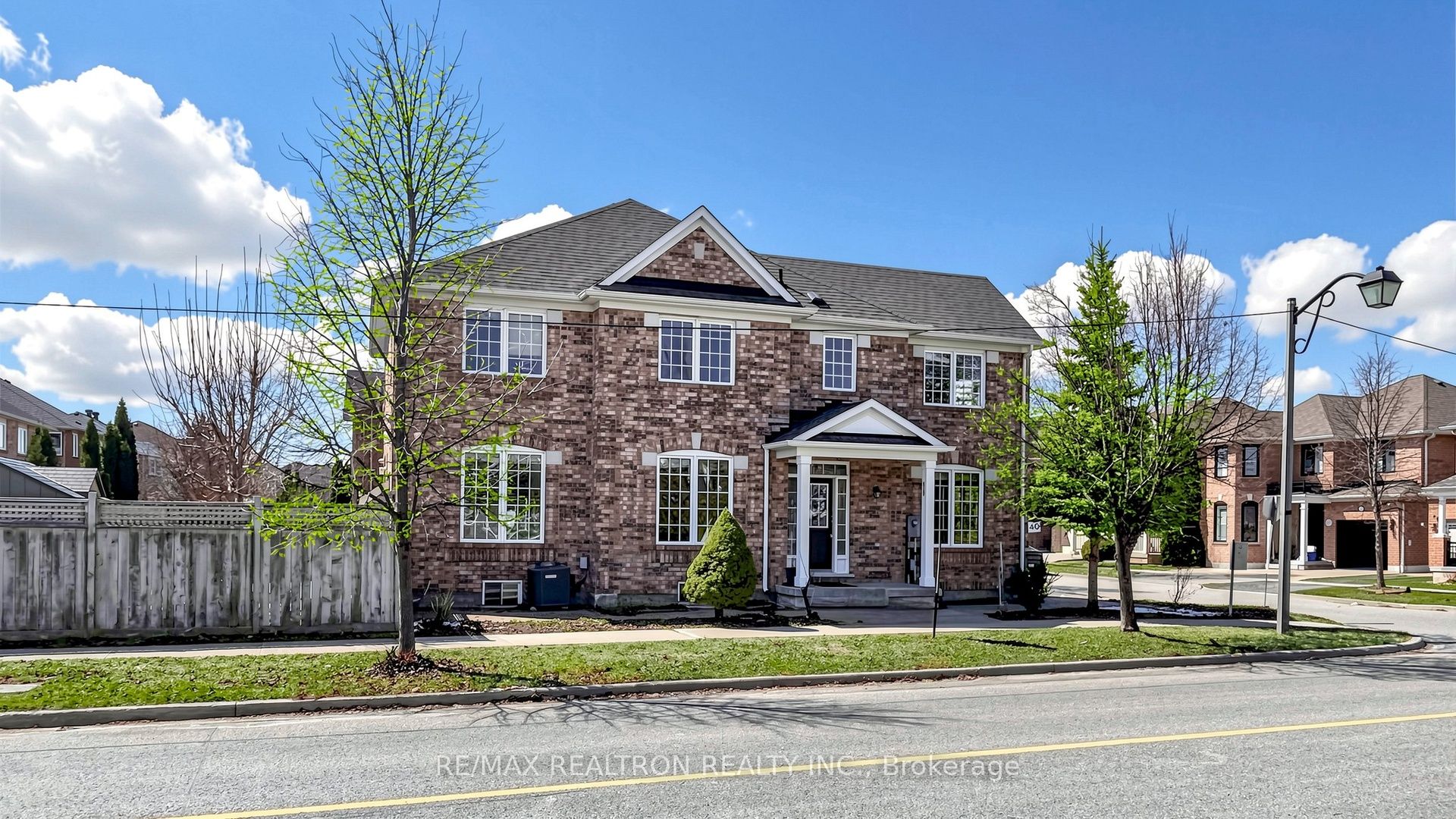 Additional image 4 of 1 Barnstone Drive, Markham, ON, L6E 2B4