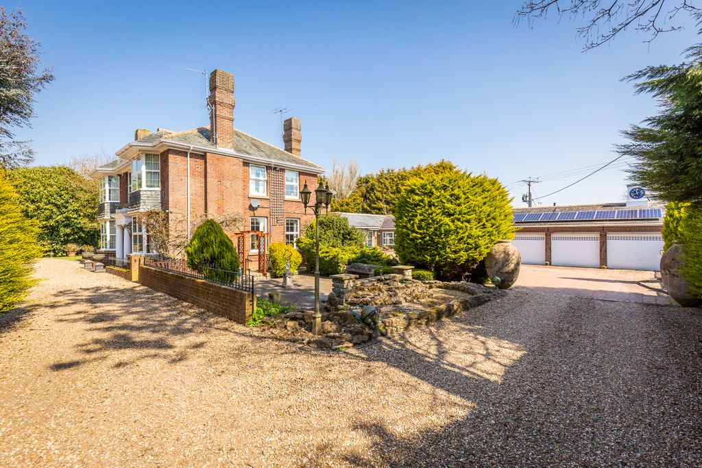 Additional image 6 of 5 bed detached house for saleMaltby House And Lodge, Raithby-Cum-Maltby LN11