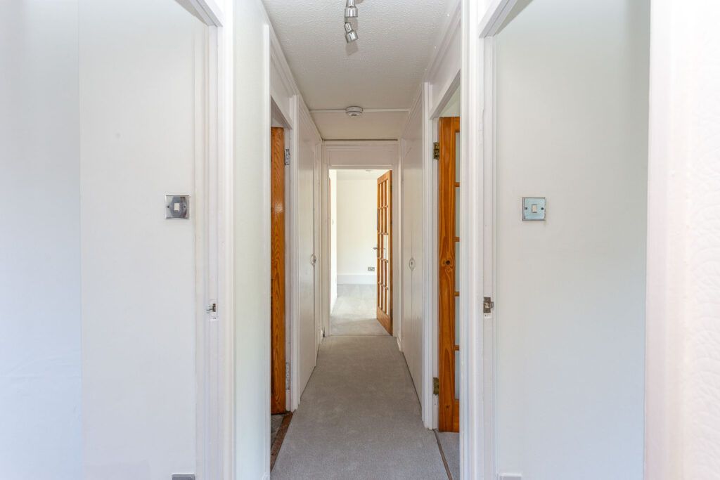 Additional image 2 of 3 bed flat for sale20/5 Westburn Grove Edinburgh EH14