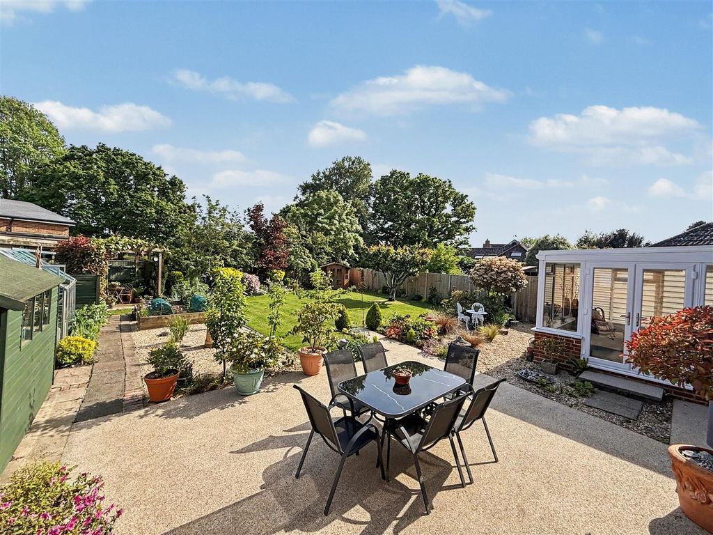 Additional image 12 of 4 bed detached bungalow for saleWhite Cliff Gardens, Blandford Forum DT11