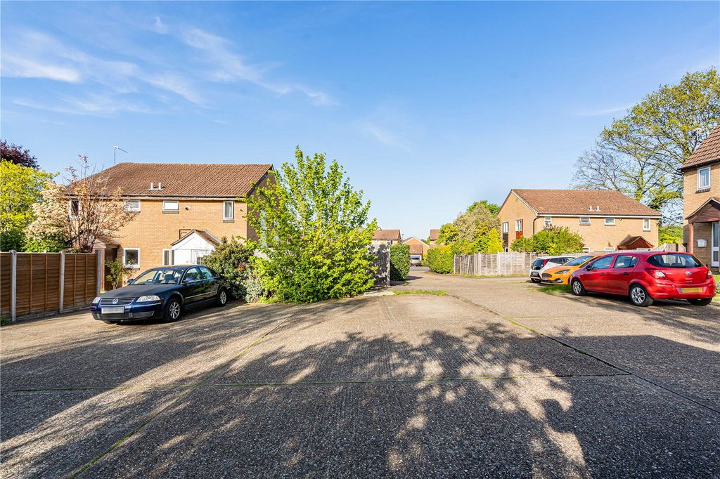 Additional image 12 of 1 bed end terrace house for saleNethercote Avenue, Woking, Surrey GU21