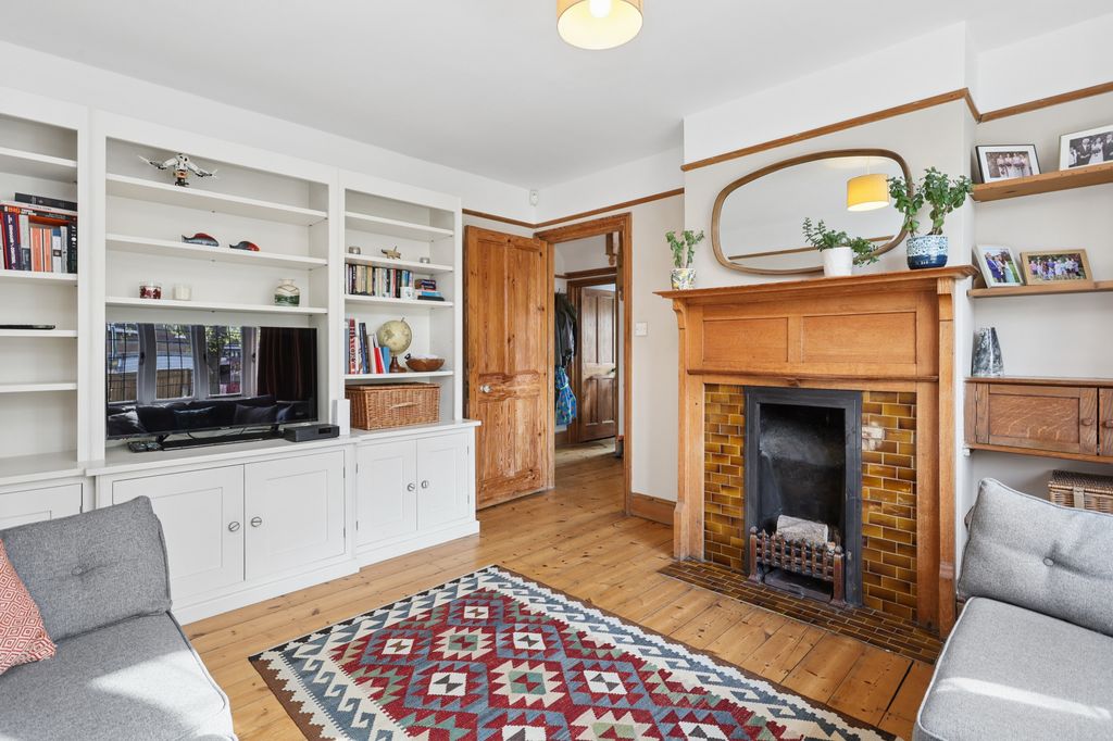 Additional image 3 of 4 bed semi-detached house for saleBarnett Wood Lane, Ashtead KT21