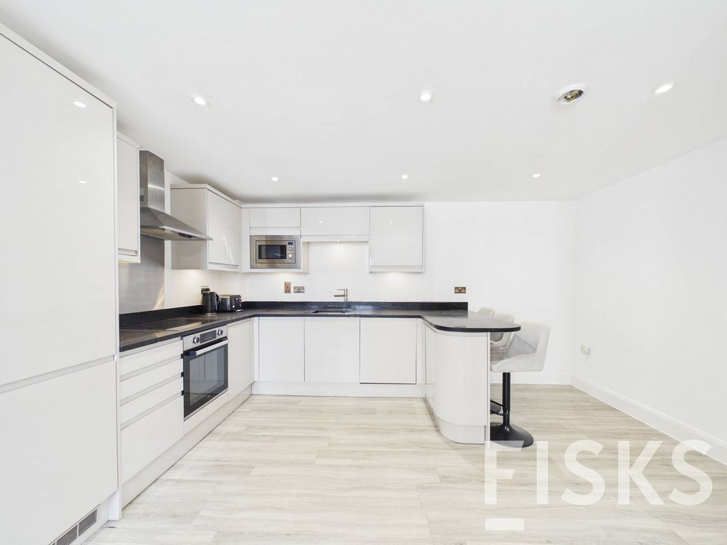 Additional image 10 of 2 bed flat for saleLondon Road, Benfleet SS7