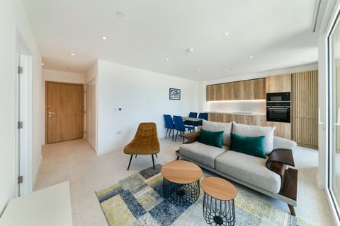 Georgette Apartments, The Silk District, 10 Cendal Crescent, Whitechapel, London E1