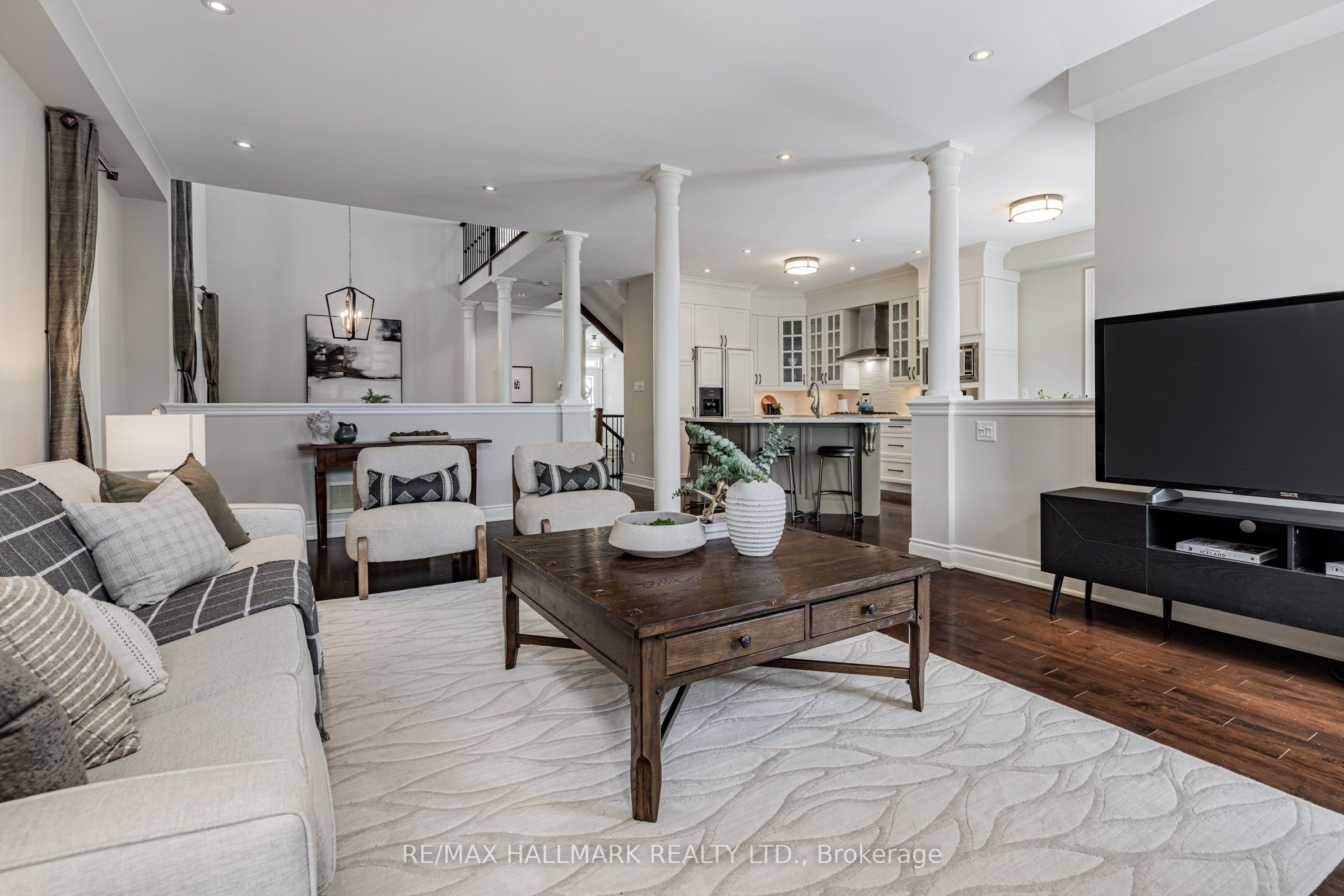 Additional image 6 of 48 Stonecliffe Crescent, Aurora, ON, L4G 7Z6