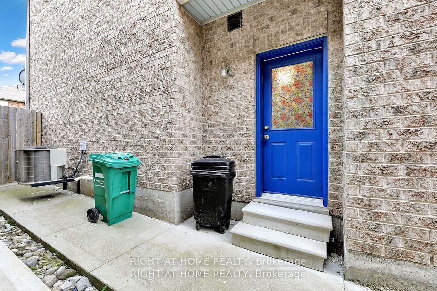 Additional image 5 of 3 Silverbell Court, Brampton, ON, L7A 3V3