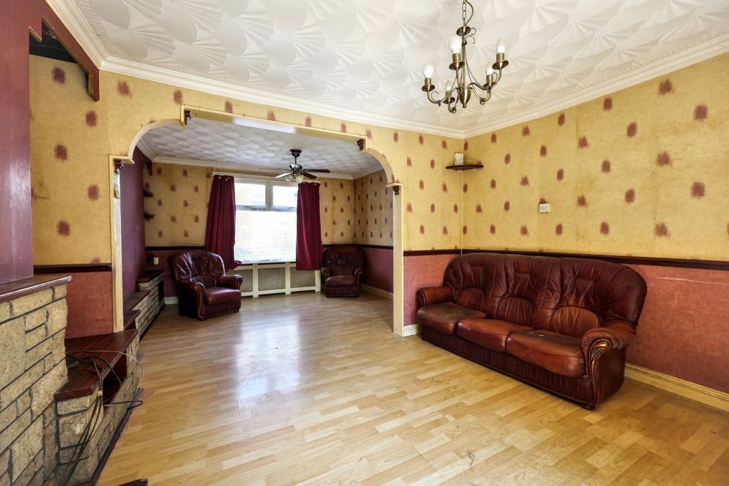 Additional image 2 of 3 bed terraced house for sale15 Hanbury Road, Pontnewynydd, Pontypool NP4