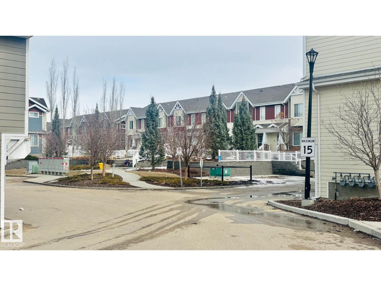Additional image 3 of 16-2003 Rabbit Hill Road NW, Edmonton, AB, T6R0R7