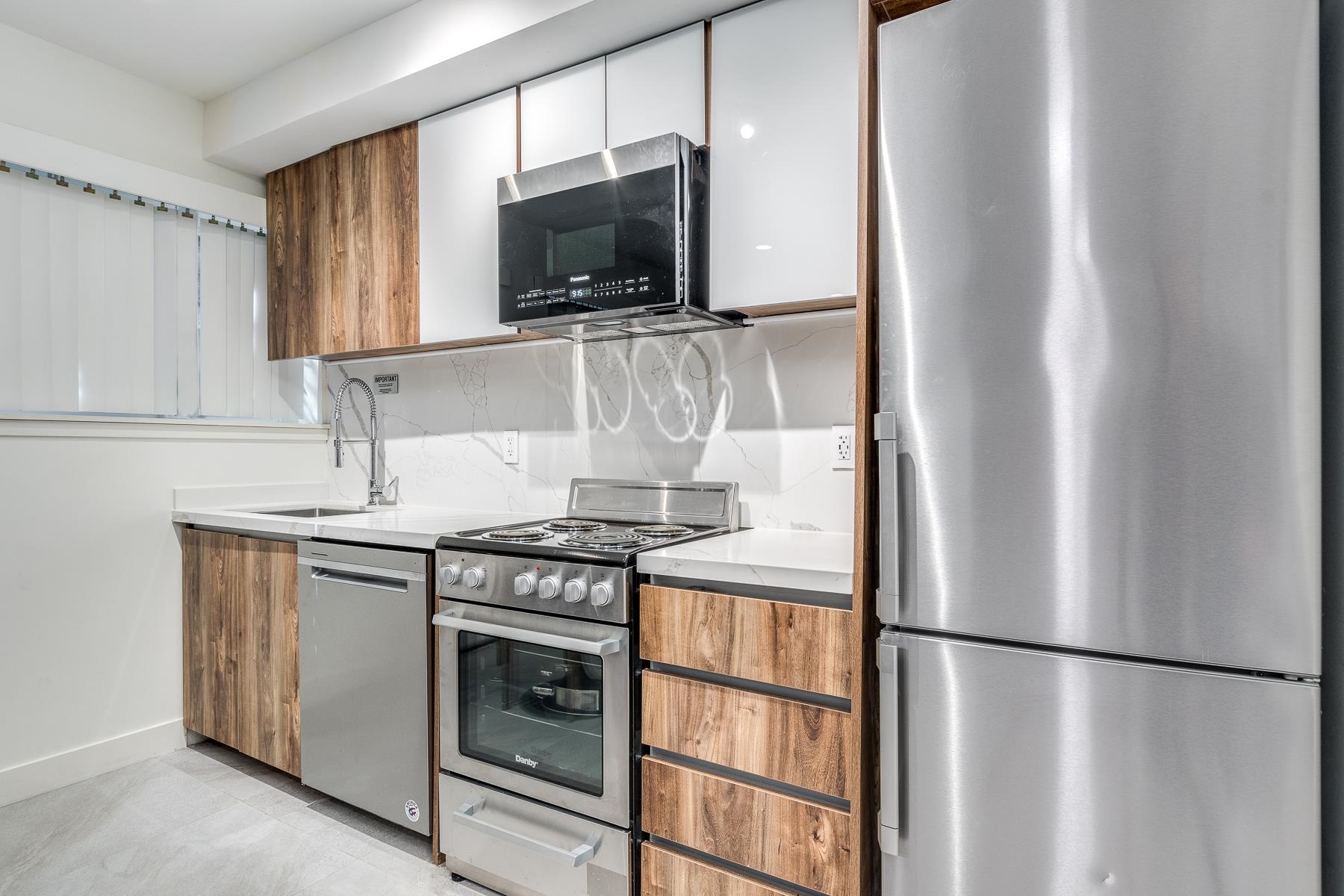 Additional image 6 of 002-1170 Barclay Street , Vancouver, BC, V6E 1H1
