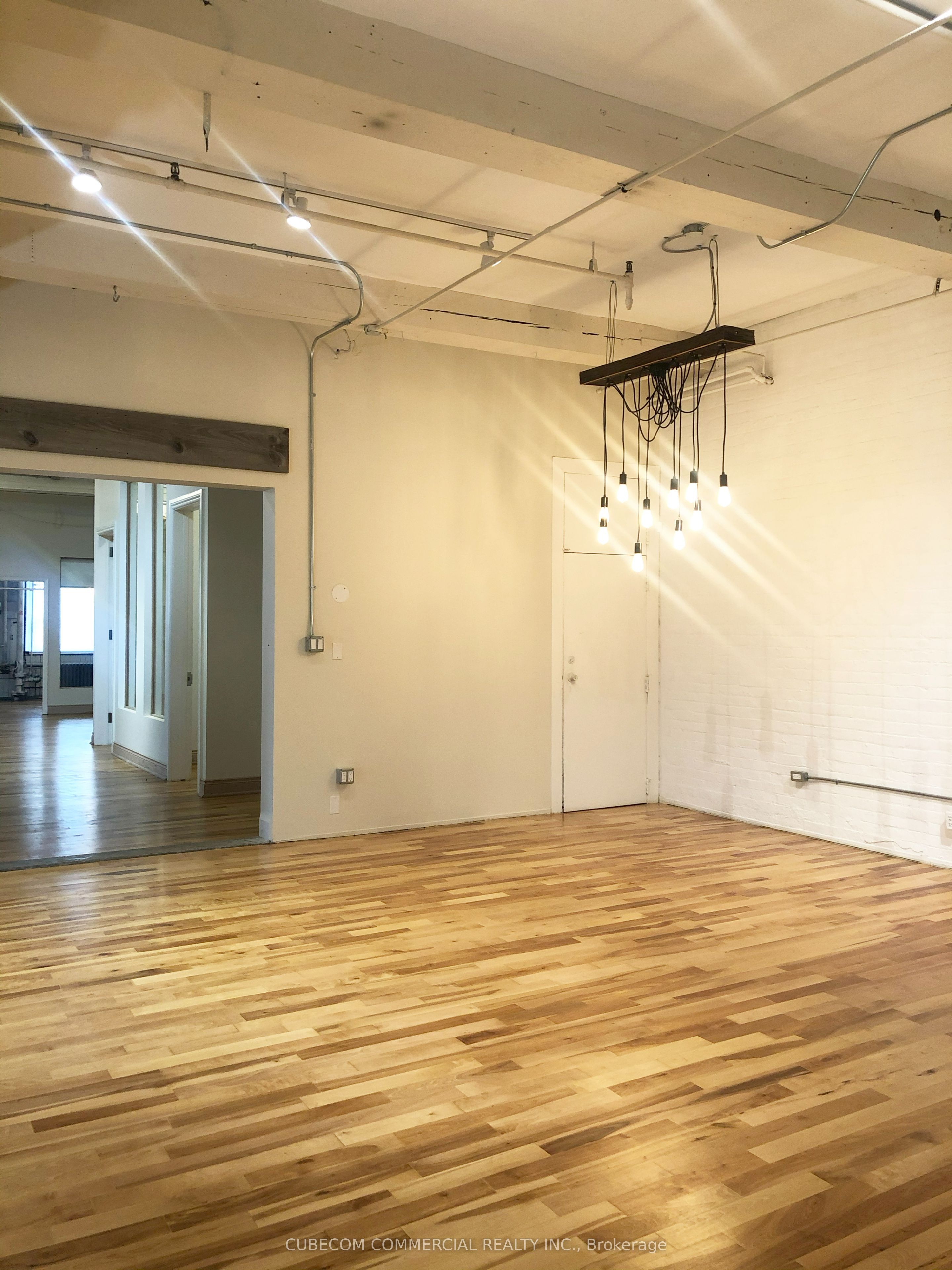 Additional image 5 of 65 Bellwoods Avenue, Toronto, ON, M6J 3N4