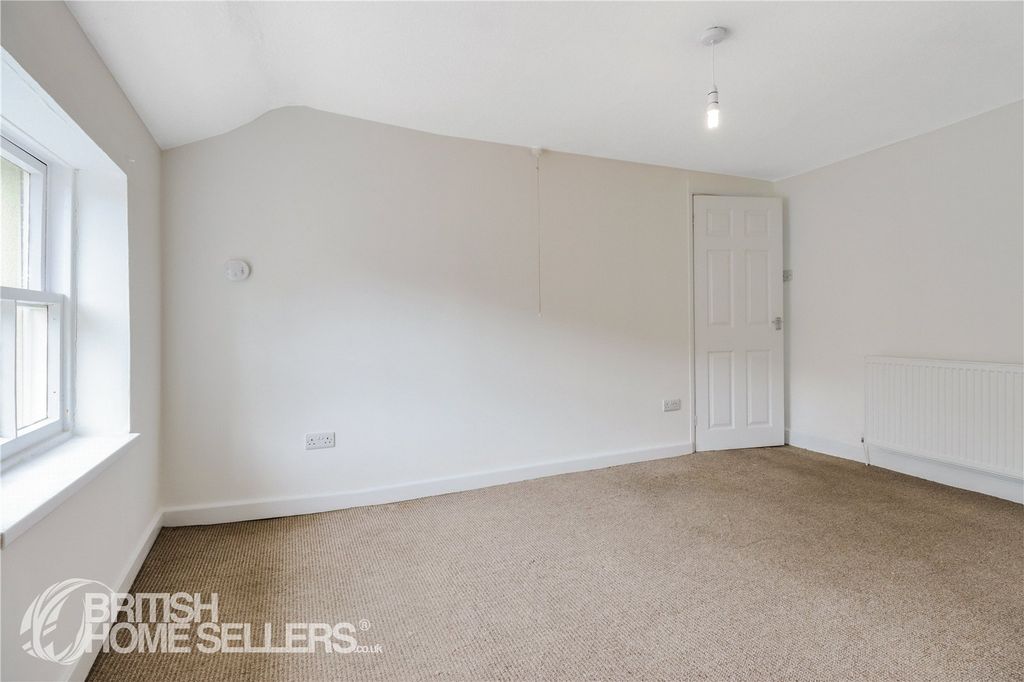 Additional image 8 of 2 bed flat for saleLeg Street, Oswestry, Shropshire SY11