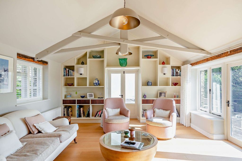 5 bed barn conversion for saleDartmouth, Devon TQ6 photo 4
