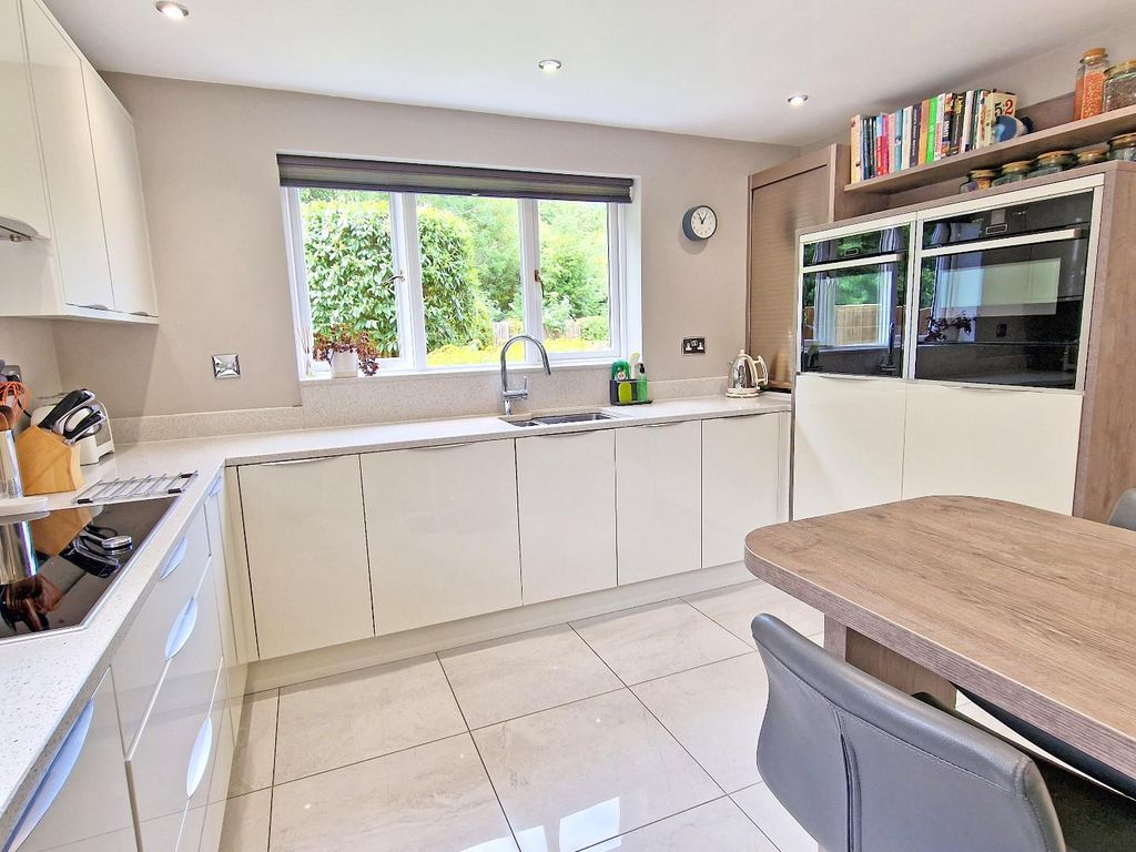 Additional image 10 of 4 bed detached house for salePrimrose Drive, Bicester OX26