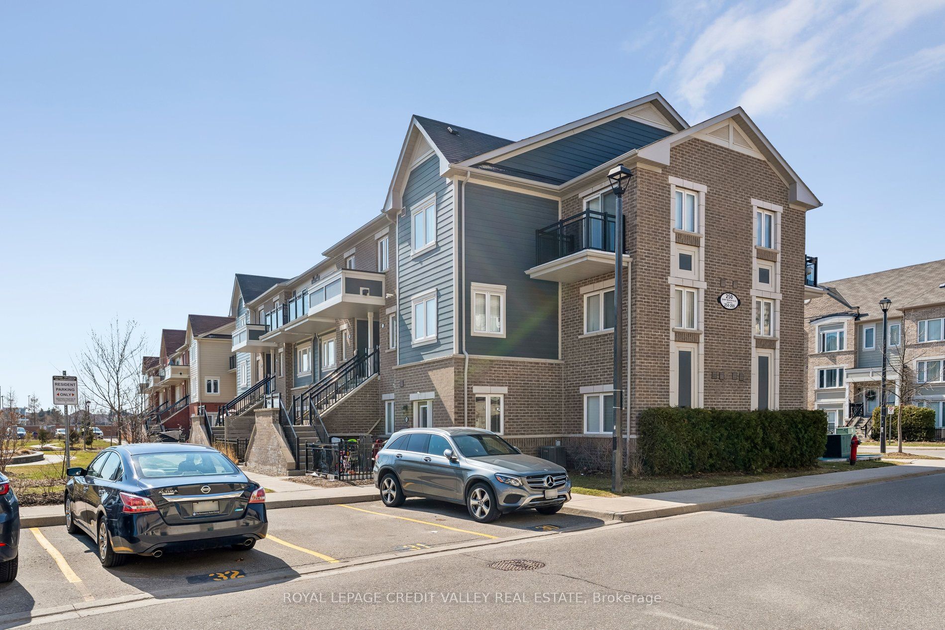 Additional image 4 of 266-250 Sunny Meadow Boulevard, Brampton, ON, L6R 3Y7