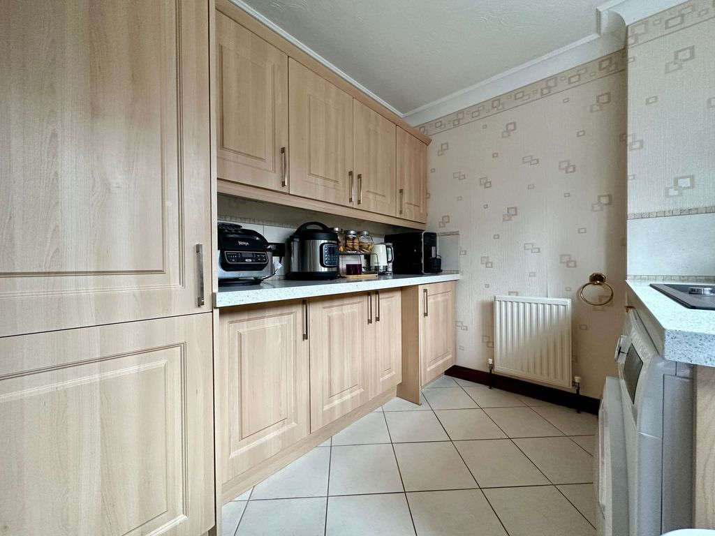 Additional image 9 of 5 bed detached house for saleNoak Hill Road, Billericay CM12