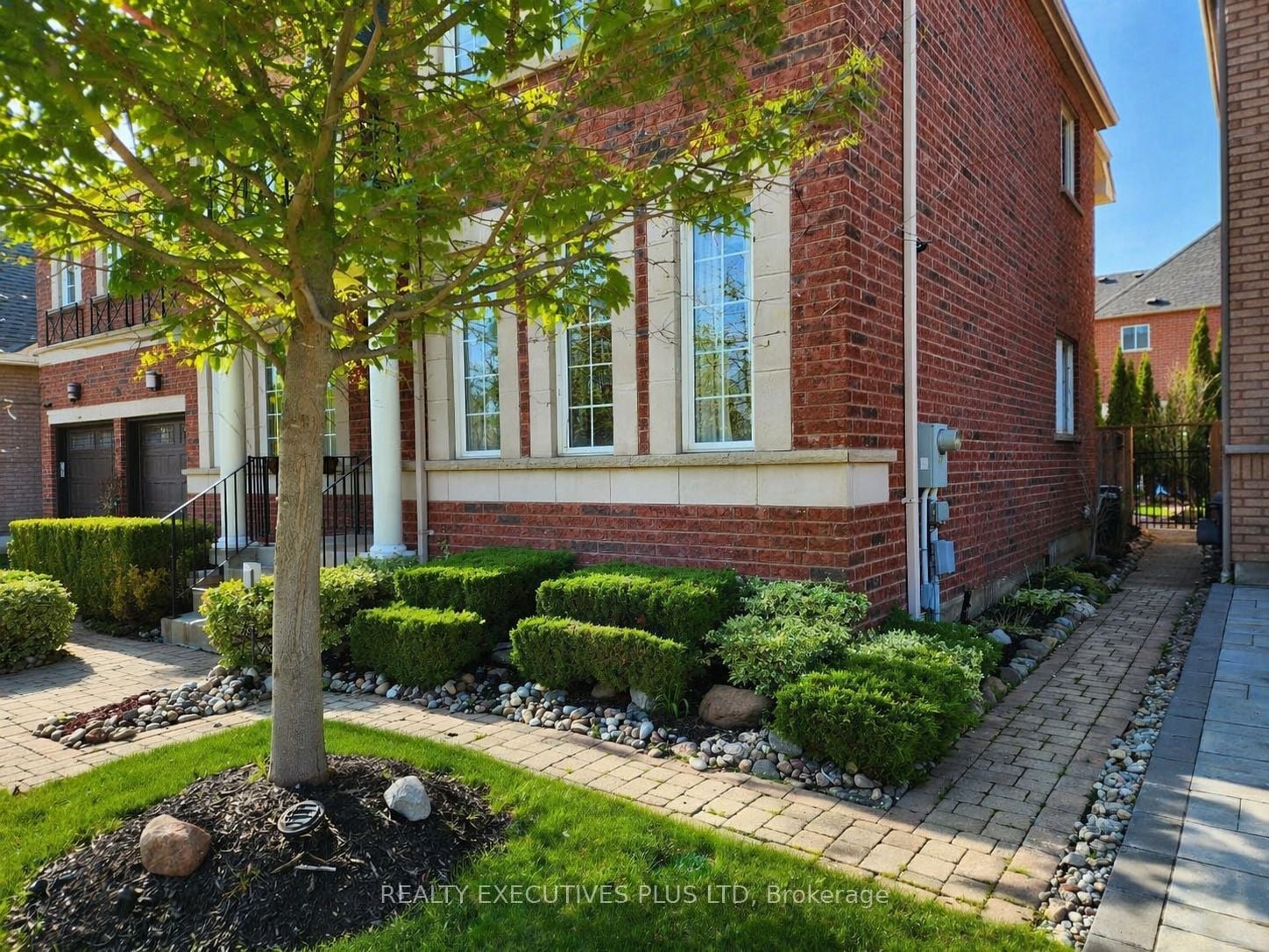 Additional image 4 of 46 Williamson Drive W, Ajax, ON, L1T 4M9