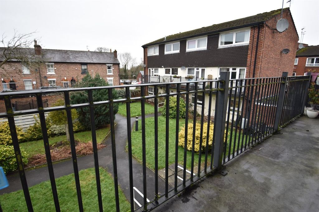 Additional image 8 of 2 bed flat for saleMassey Street, Alderley Edge SK9
