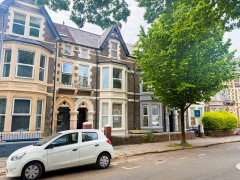 Connaught Road, Roath CF24