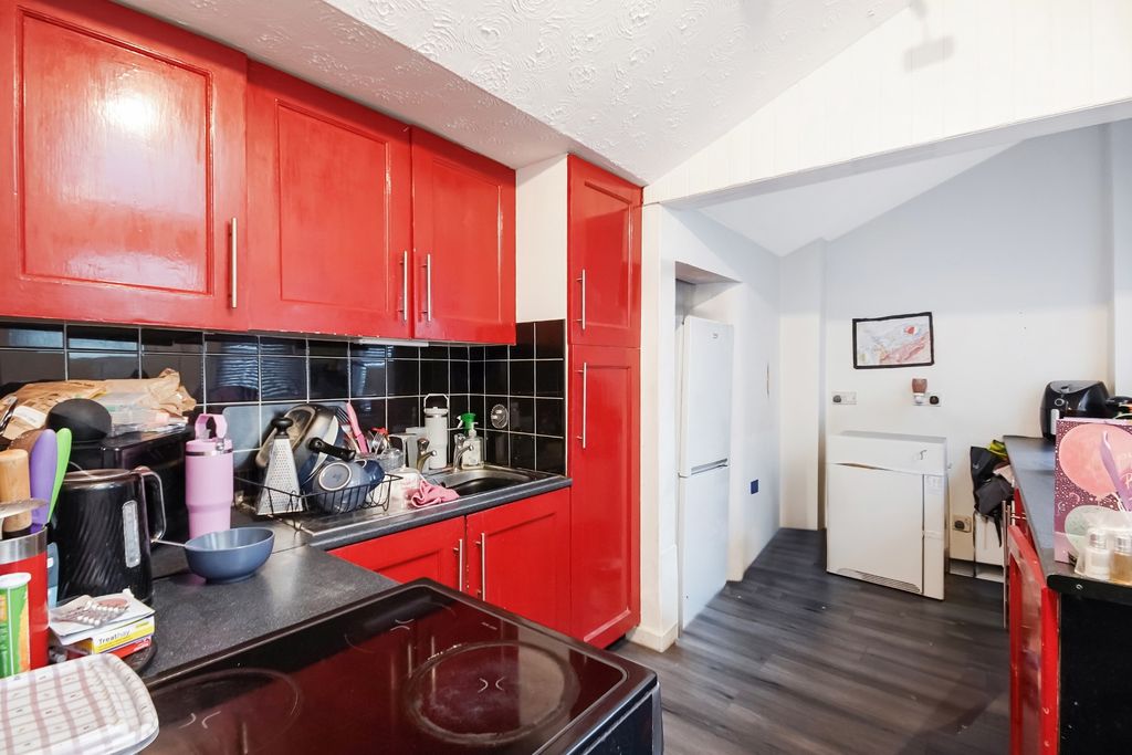 Additional image 8 of 1 bed flat for saleMartyn Street, Airdrie ML6