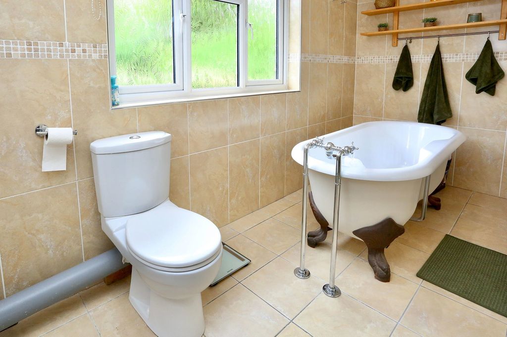 Additional image 19 of 6 bed detached house for saleKiln Lodge, Blaenavon Road, Govilon, Abergavenny, Monmouthshire NP7