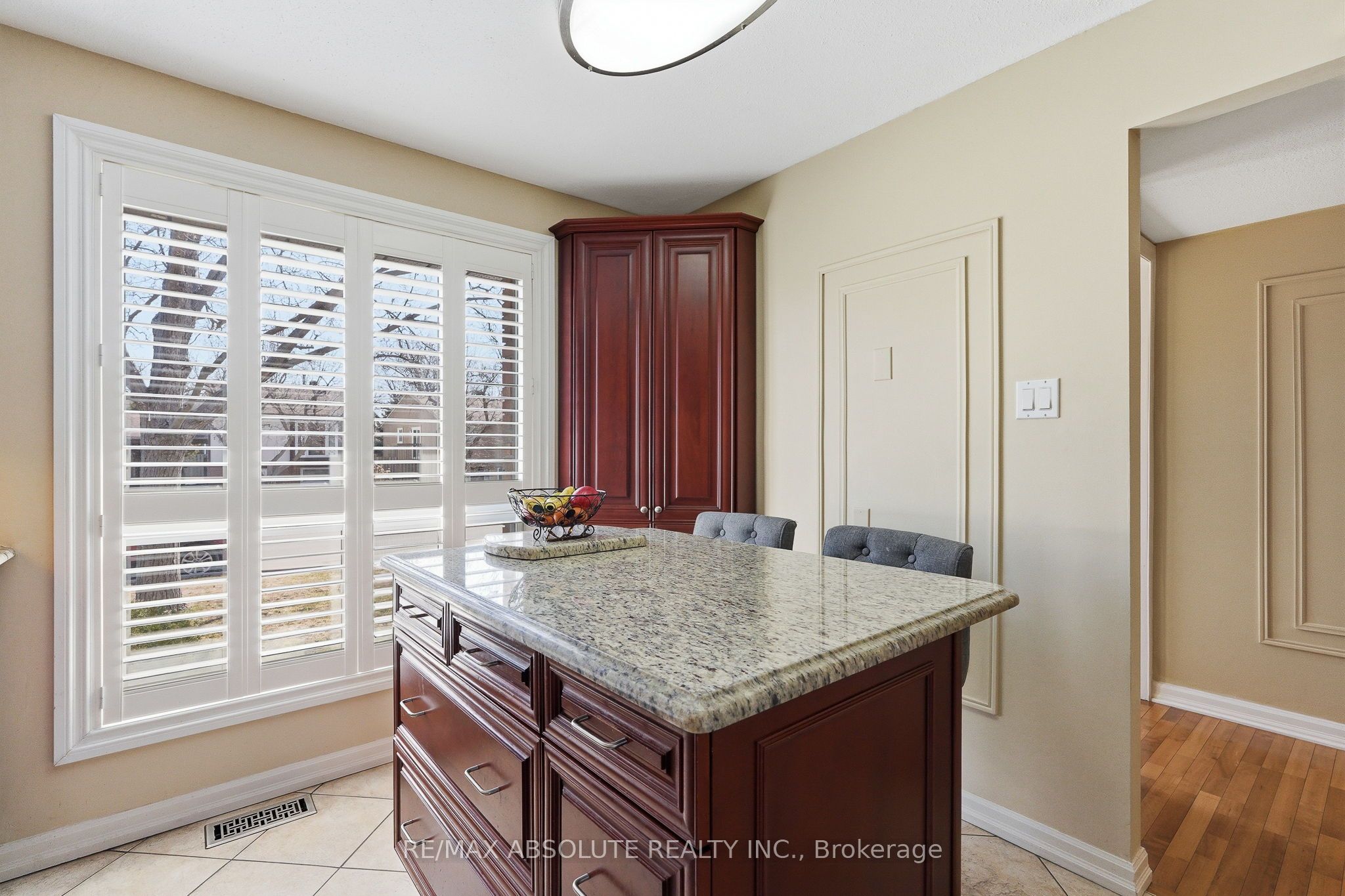 Additional image 5 of 1594 St Georges Street, Ottawa, ON, K1E 2M9