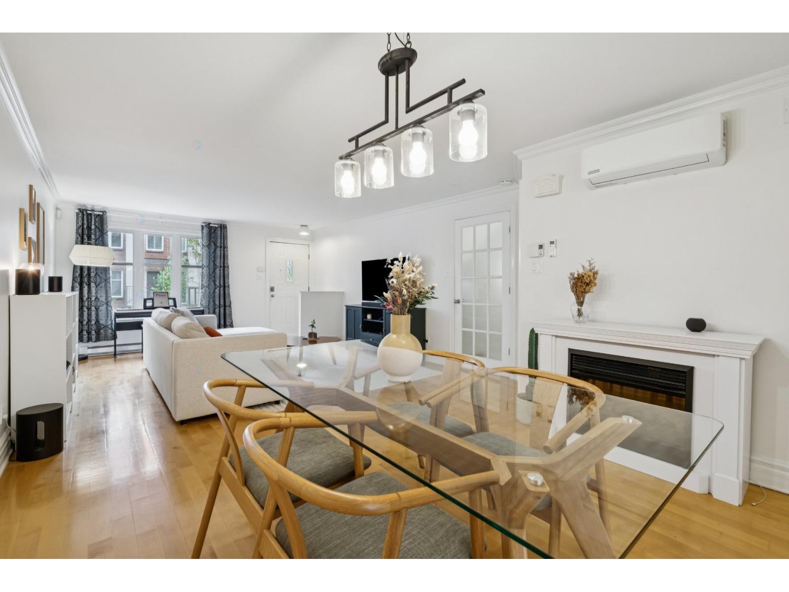755 Rue St-André