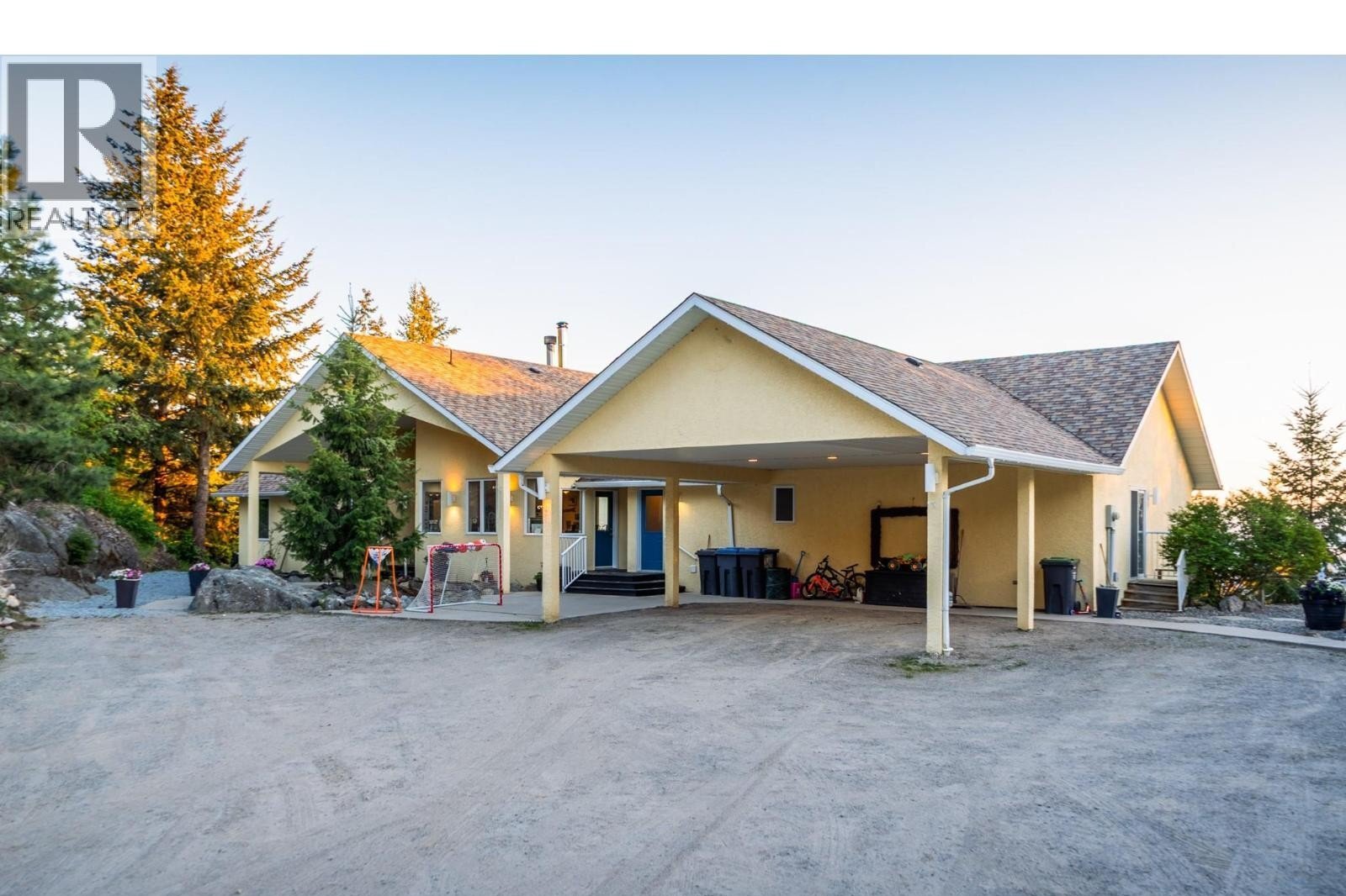 Additional image 8 of 6720 Langley Court, Kelowna, BC, V1P1A4
