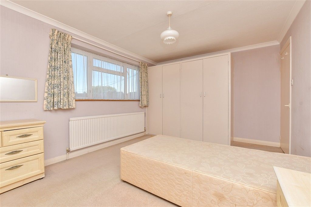 Additional image 7 of 2 bed maisonette for saleRidge Close, Strood Green, Betchworth, Surrey RH3