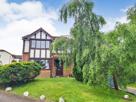 Ffordd Dryden, Killay, Swansea SA2