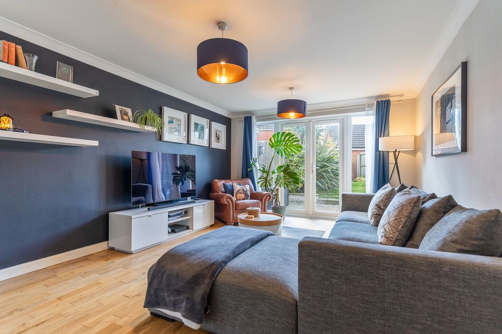 Additional image 16 of 3 bed semi-detached house for saleRidgeway Park Road, Newport NP20