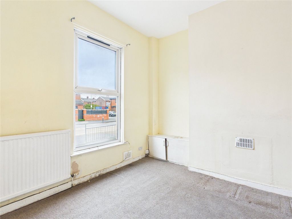 Additional image 11 of 2 bed flat for saleStockport Road, Ashton-Under-Lyne, Greater Manchester OL7