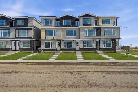 Additional image 7 of 8814 48 Street NE, Calgary, AB, T3J 5N8