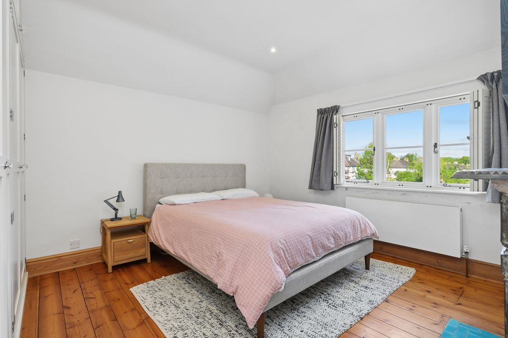 Additional image 7 of 4 bed semi-detached house for saleBarnett Wood Lane, Ashtead KT21
