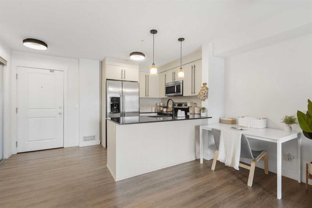 Additional image 3 of 3107-11 Mahogany Row SE, Calgary, AB, T3M 2L6