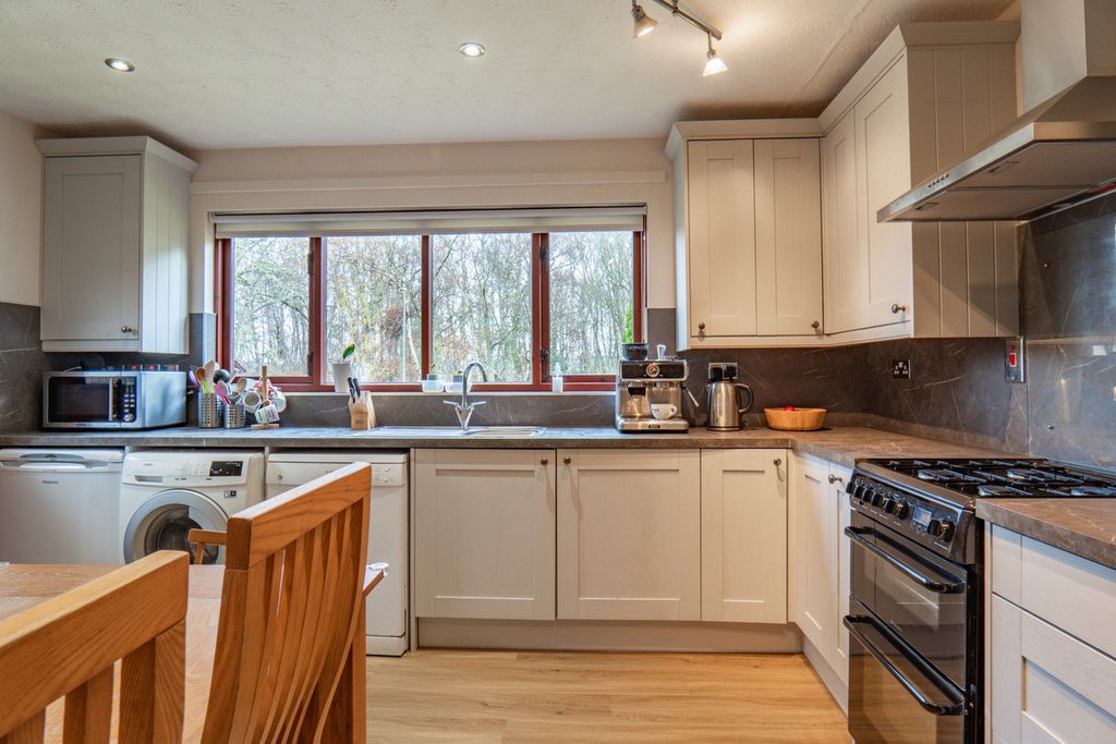 Additional image 9 of 4 bed detached bungalow for saleBirch Drive, Dingwall IV7
