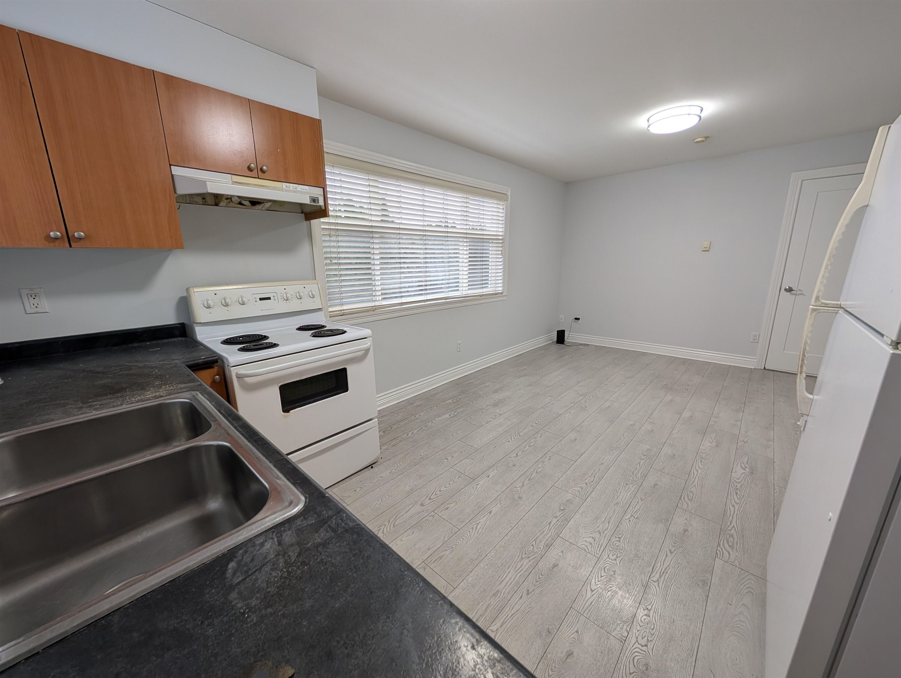 Additional image 5 of 1BED SUITE-10 Shell Road, Richmond, BC, V7A 3W5