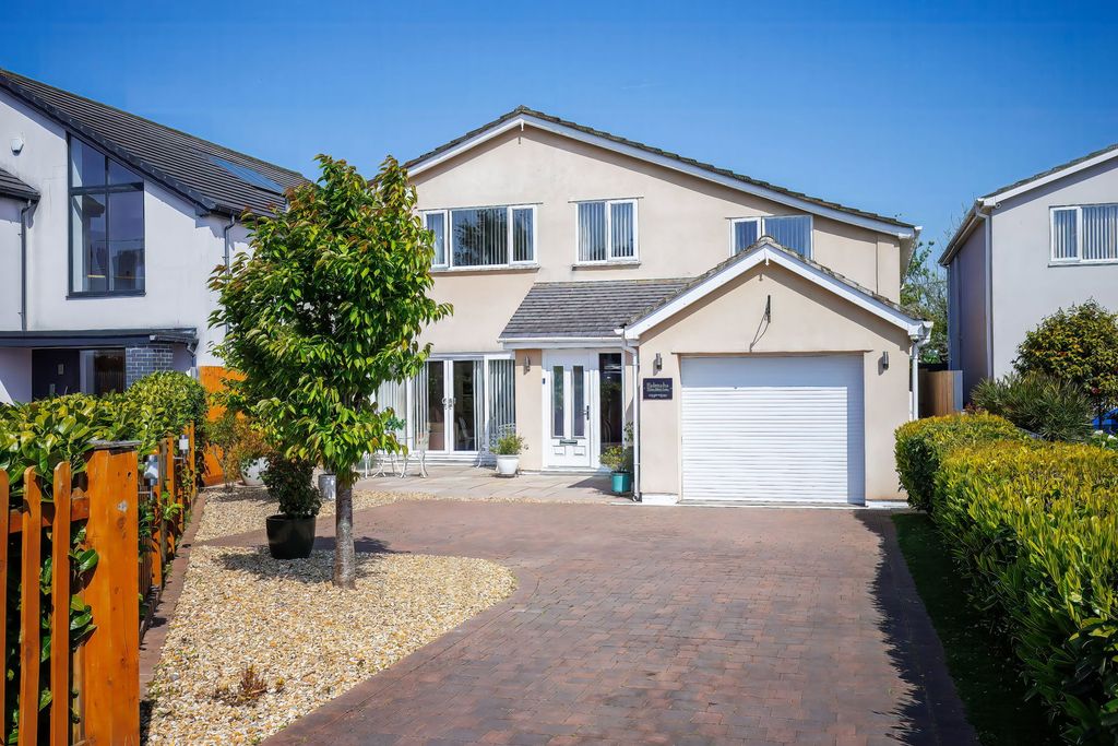 Additional image 51 of 4 bed detached house for saleWern Fawr Lane, Old St Mellons, Cardiff CF3