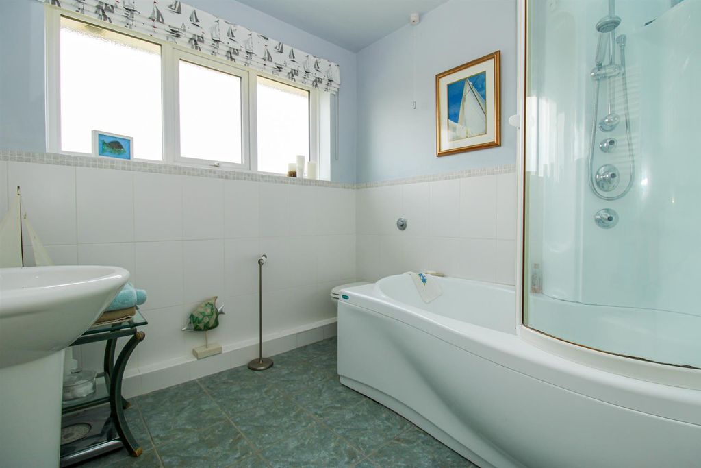 Additional image 20 of 4 bed detached house for saleSouth Cliff, Bexhill-On-Sea TN39