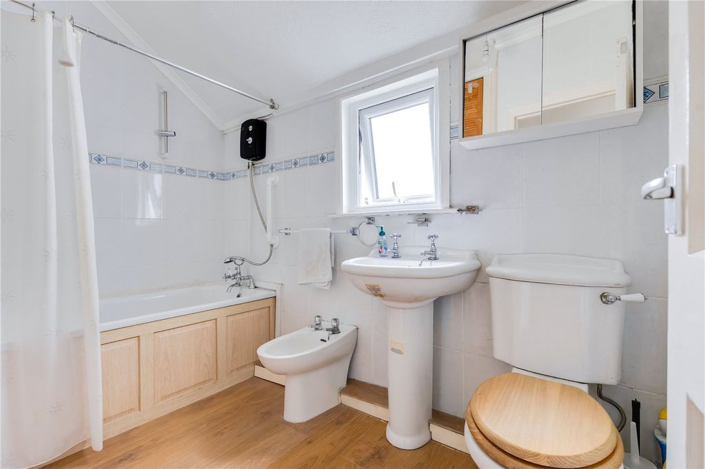 Additional image 16 of 3 bed terraced house for salePentyrch Street, Cathays, Cardiff CF24