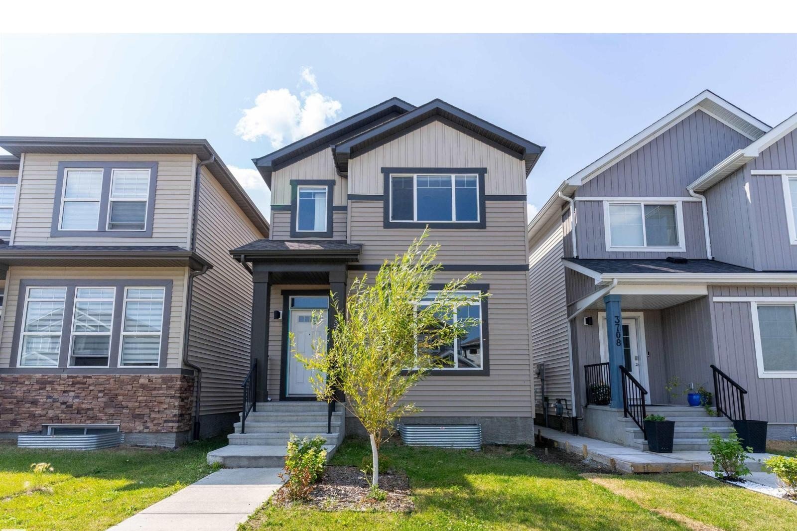 Additional image 7 of 3704 2 Street NW, Edmonton, AB, T6T2L8