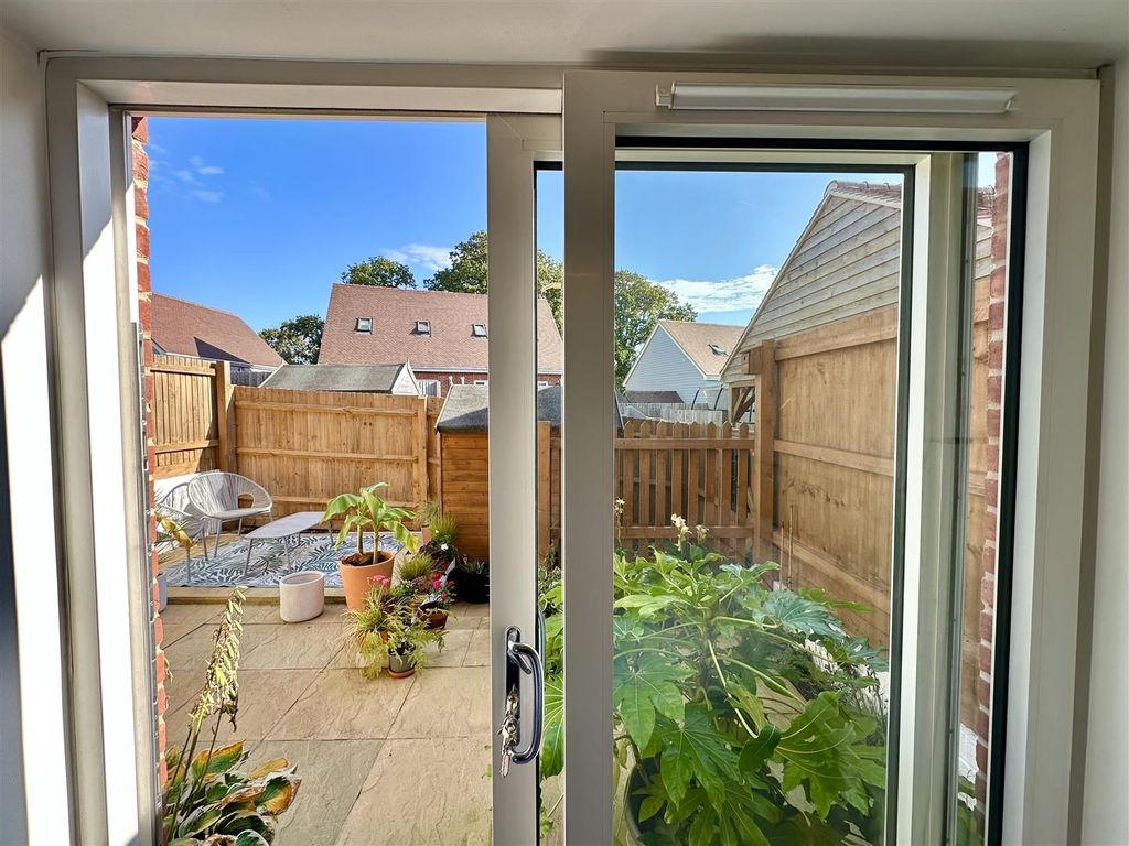 Additional image 10 of 1 bed flat for salePreston Hall Close, Bexhill TN39