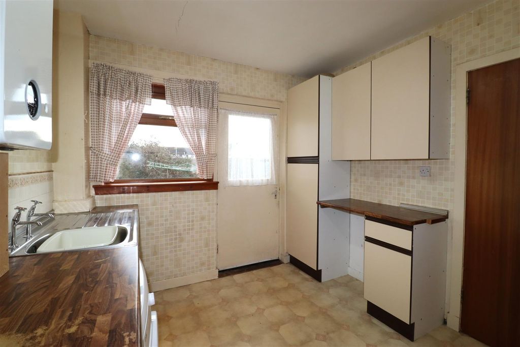 Additional image 9 of 3 bed semi-detached house for sale5 Kilmuir Road, Inverness IV3