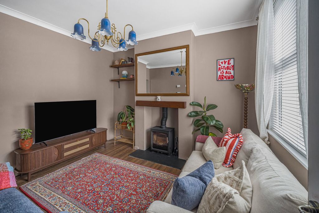 Additional image 5 of 2 bed terraced house for saleDol-Y-Felin Street, Caerphilly CF83