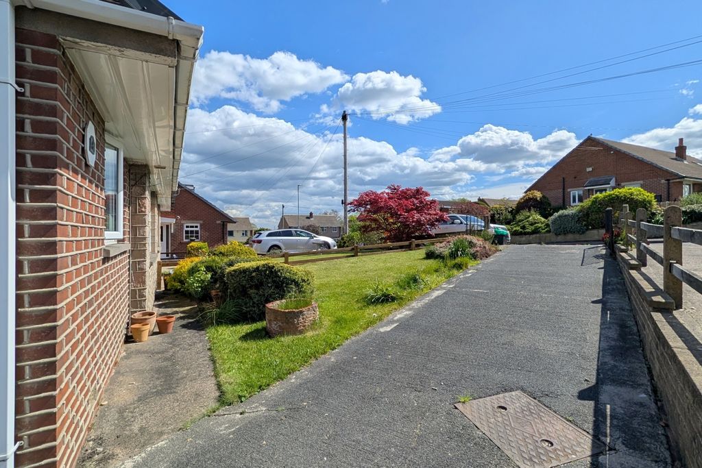 Additional image 17 of 3 bed semi-detached house for saleHealey Wood Crescent, Brighouse, West Yorkshire HD6