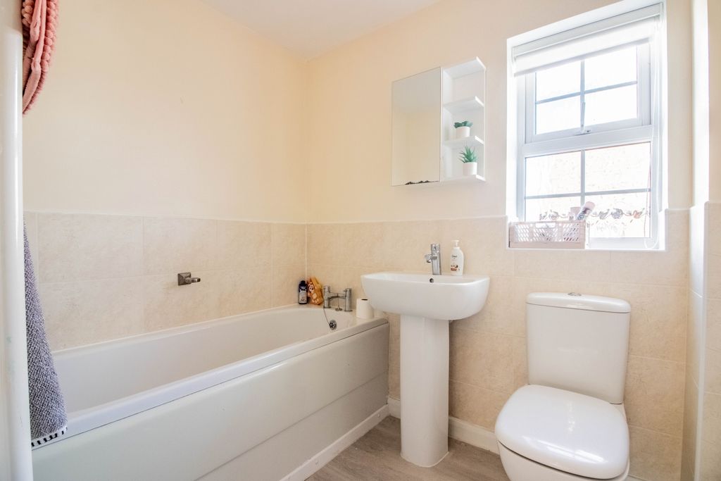 Additional image 15 of 4 bed detached house for saleBentley Road, Castle Donington, Derby, Derbyshire DE74
