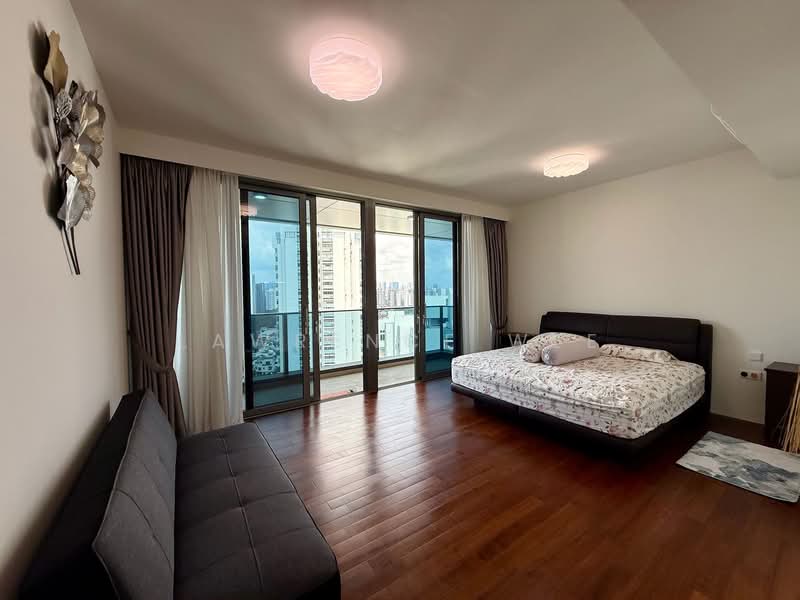 18 Amber Gardens photo 2