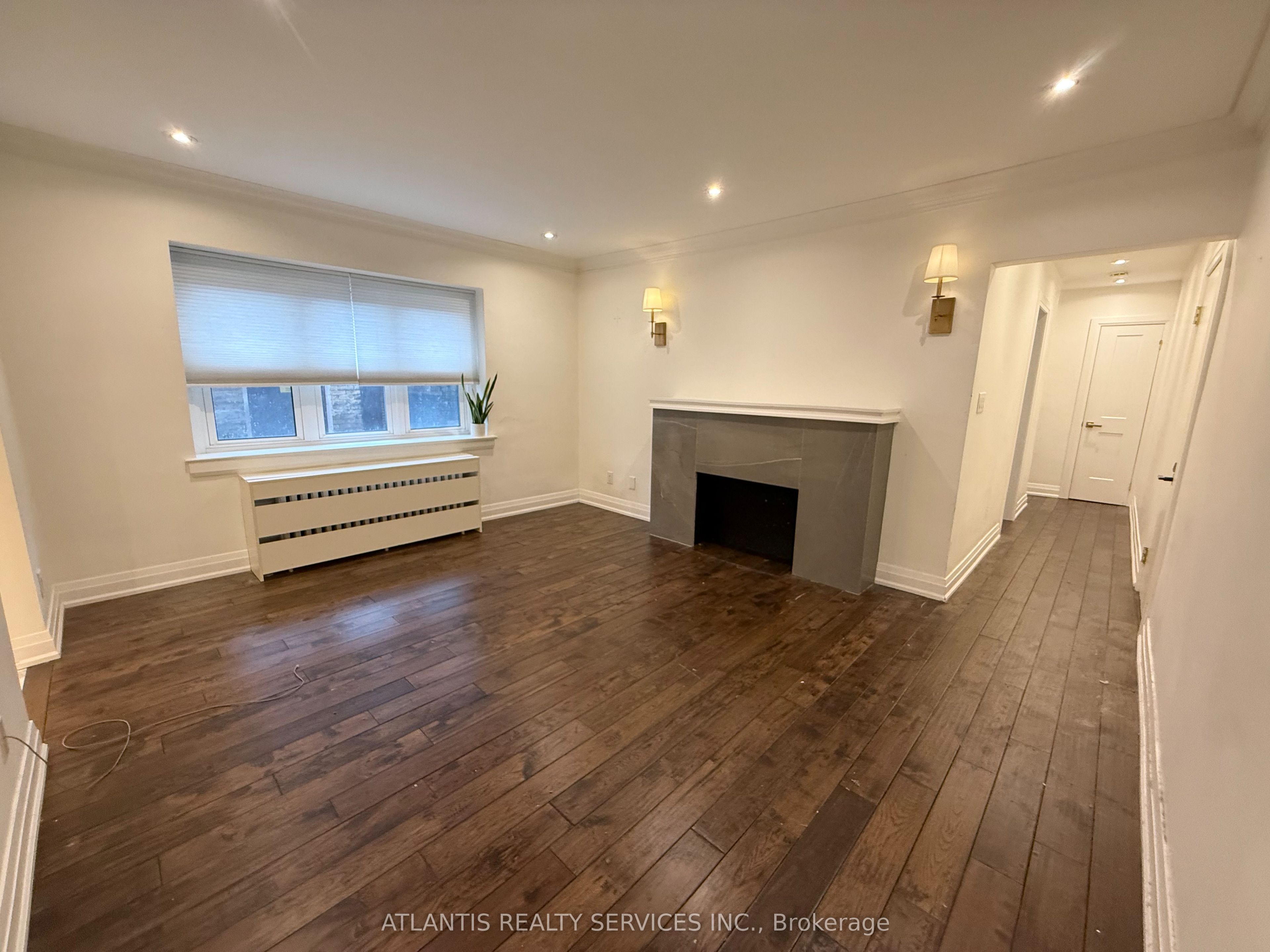 Additional image 2 of 102-323 Lonsdale Street, Toronto, ON, M4V 1X3