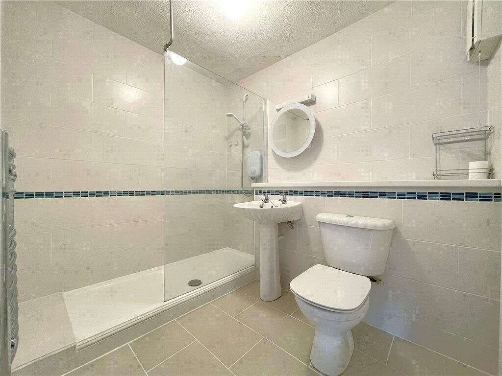 Additional image 5 of 2 bed flat for saleSt. Georges Road East, Aldershot GU12