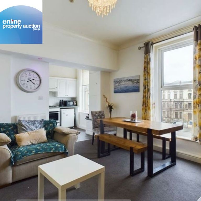 Additional image 5 of 2 bed flat for saleFlat 3, 4 The Crescent, Bridlington, East Riding Of Yorkshire YO15