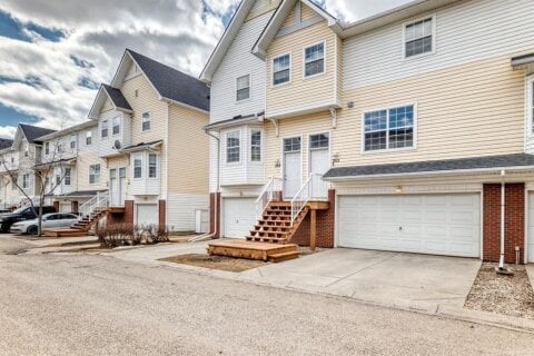 Additional image 8 of 252 Prestwick Acres Lane SE, Calgary, AB, T2Z 3Y2